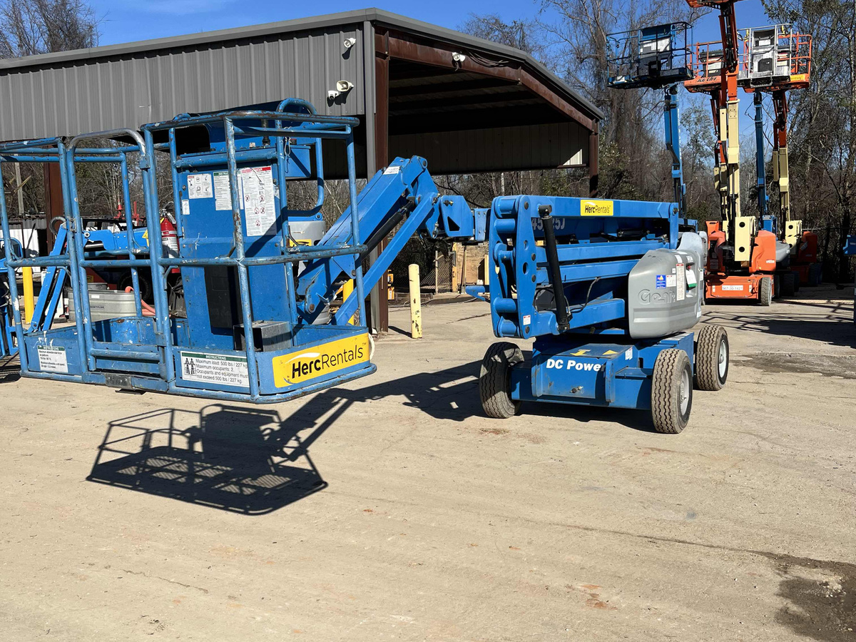 2014 Genie Z-45/25J