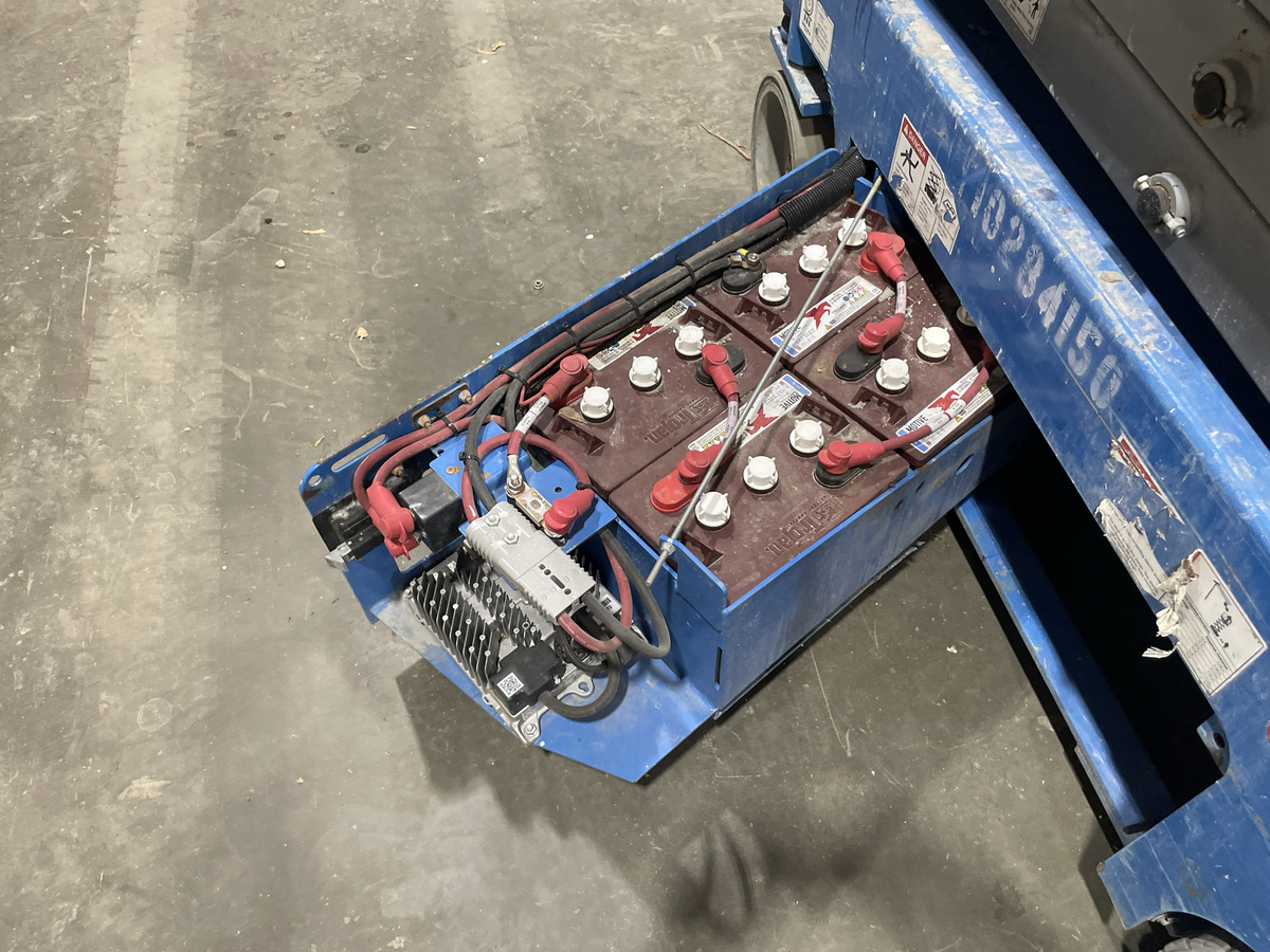 2019 Genie GS-1930-8