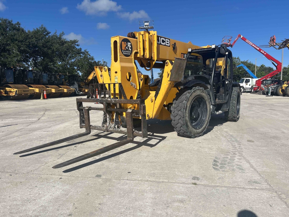 2021 JCB 510-56-1