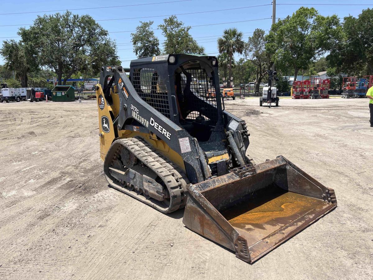 2021 John Deere 317G