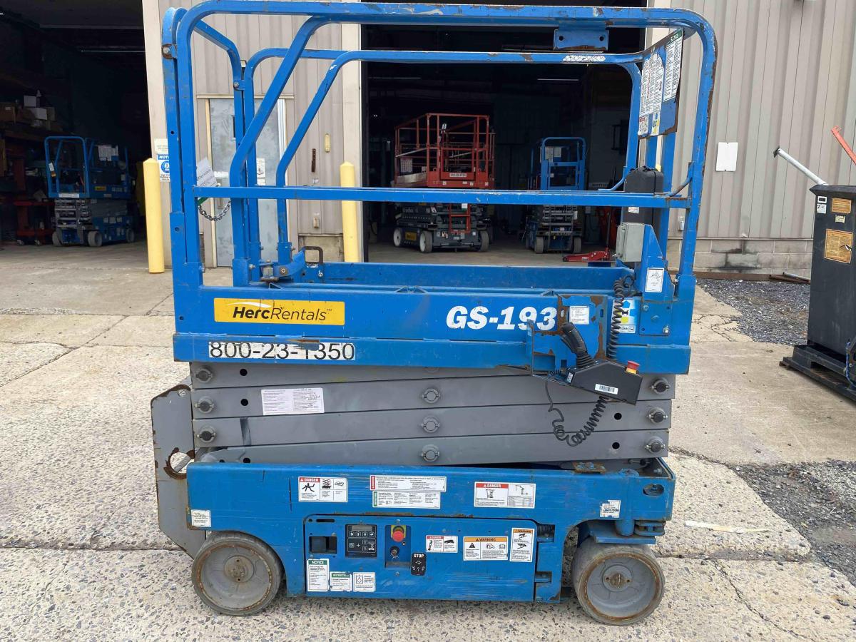 2018 Genie GS-1930-4