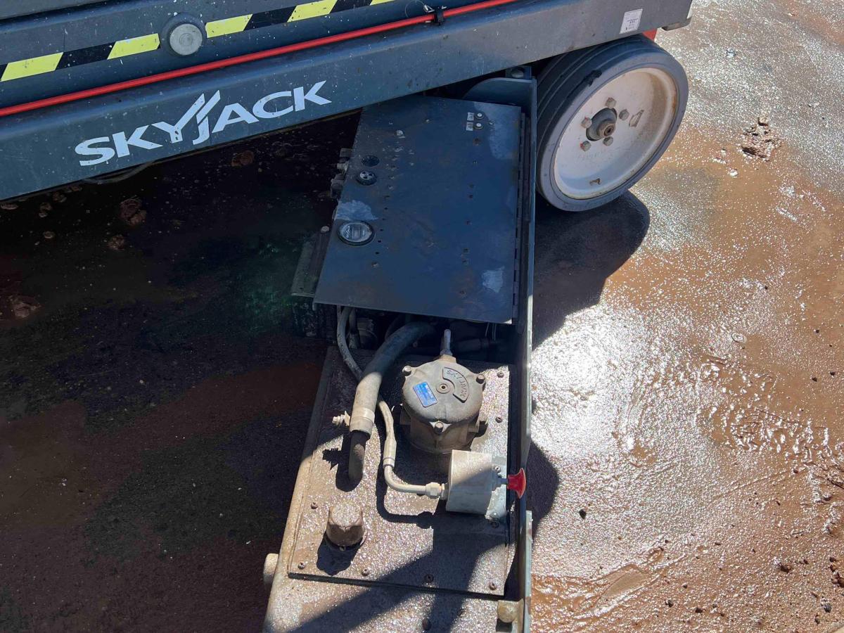 2016 Skyjack SJ3226