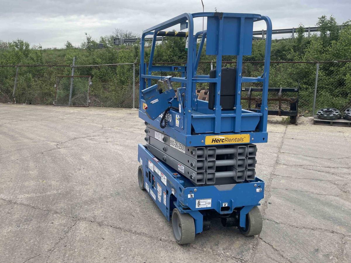 2019 Genie GS-1930