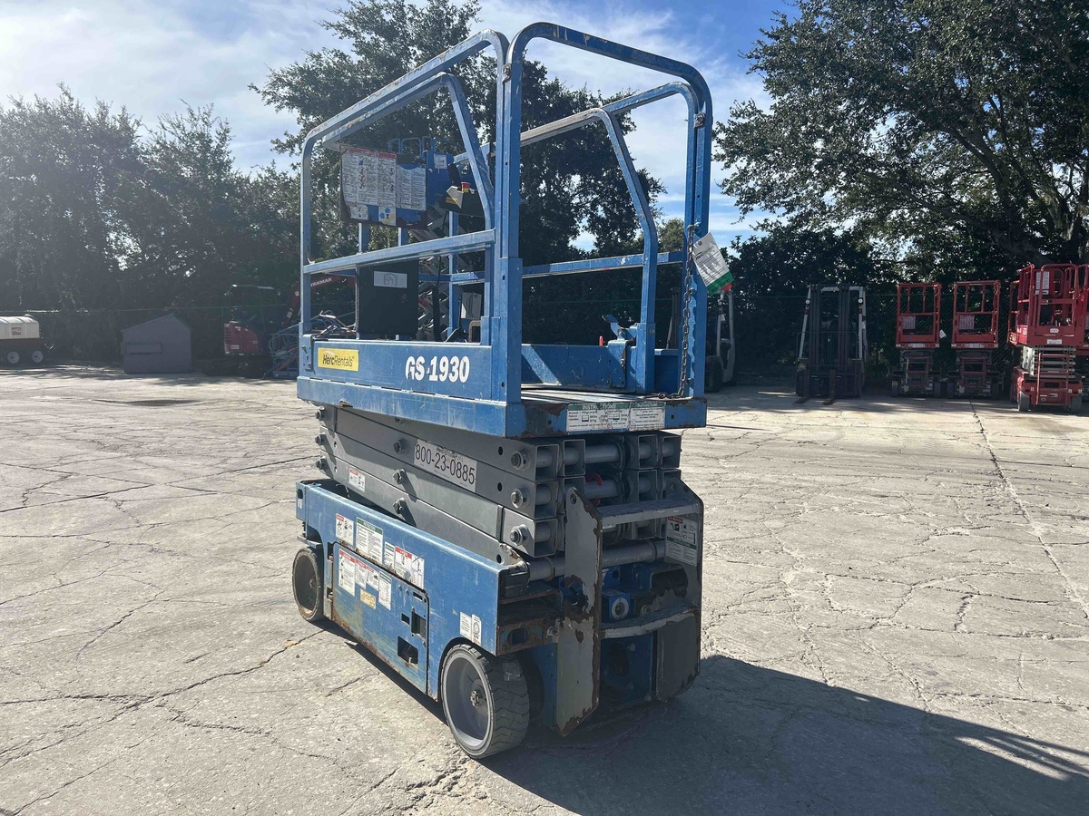 2018 Genie GS-1930-4