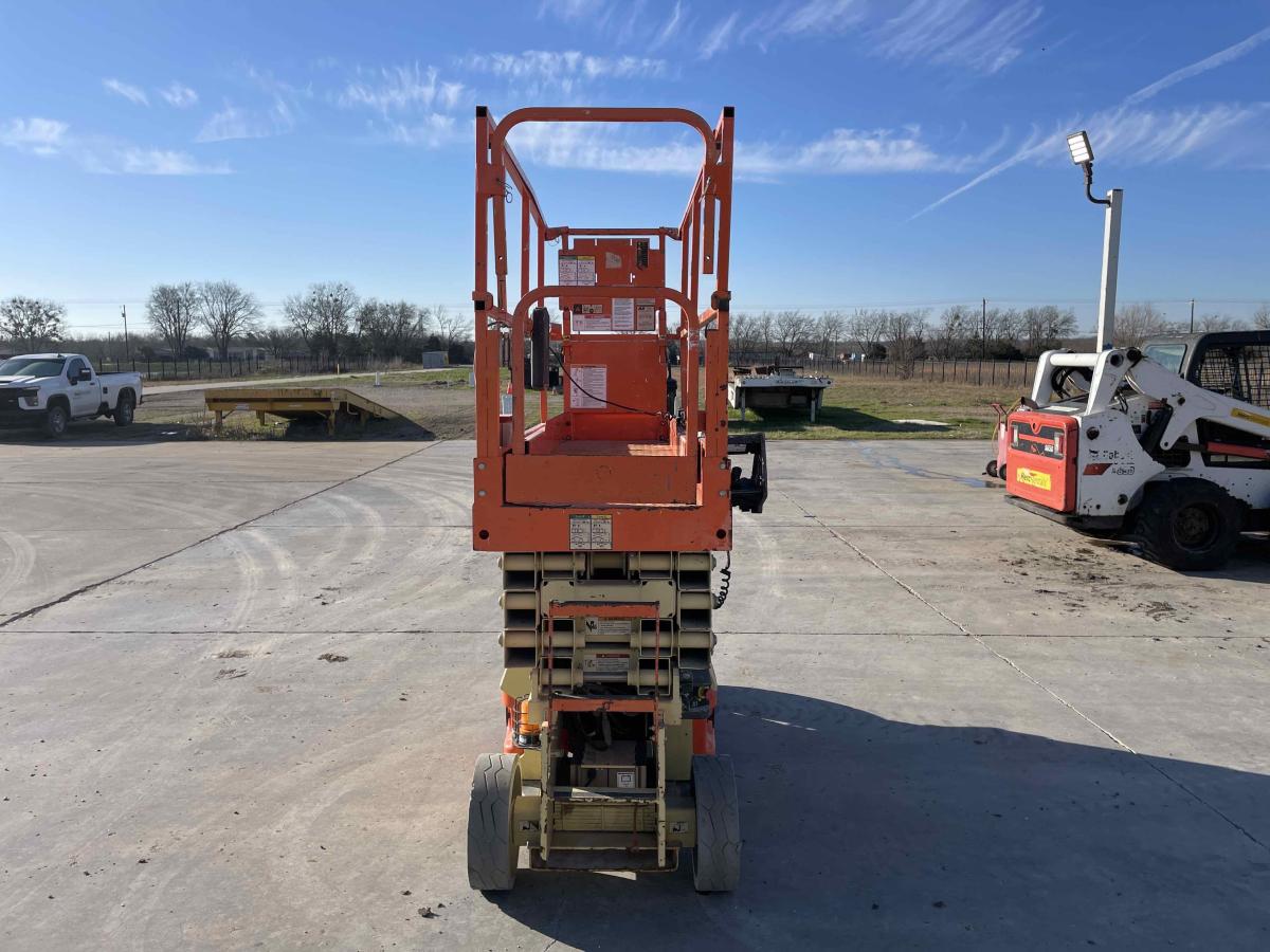 2018 JLG 2632ES