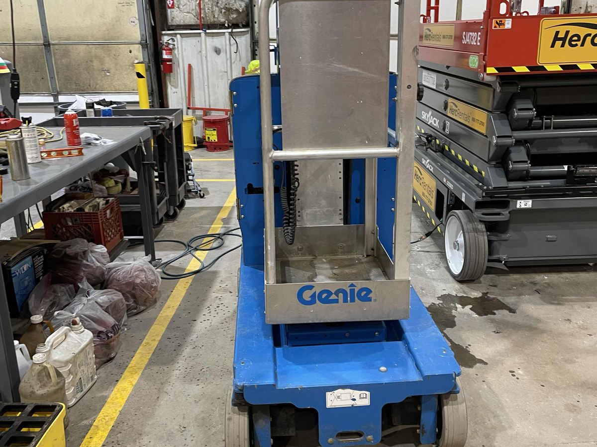 2017 Genie GR-20-4