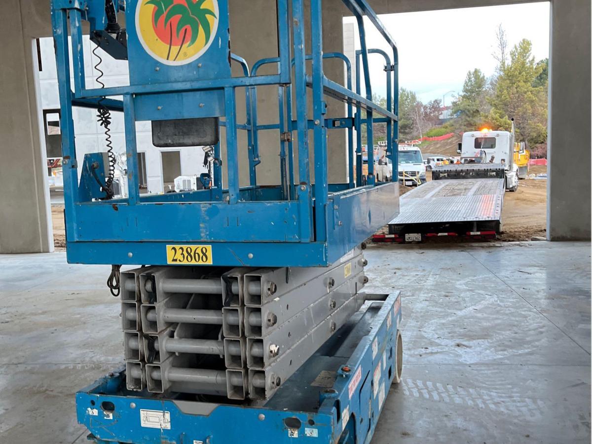 2018 Genie GS-3246-3