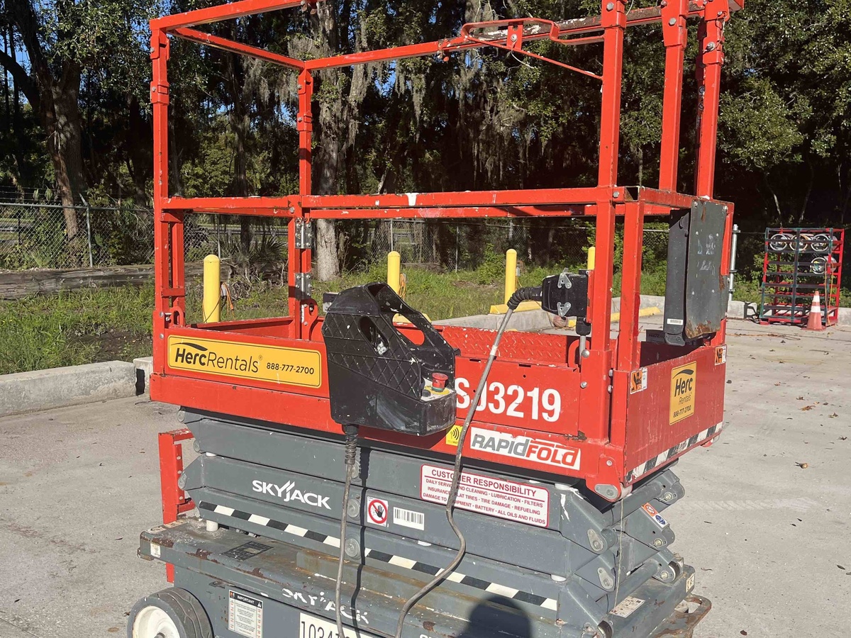 2021 Skyjack SJ3219-1