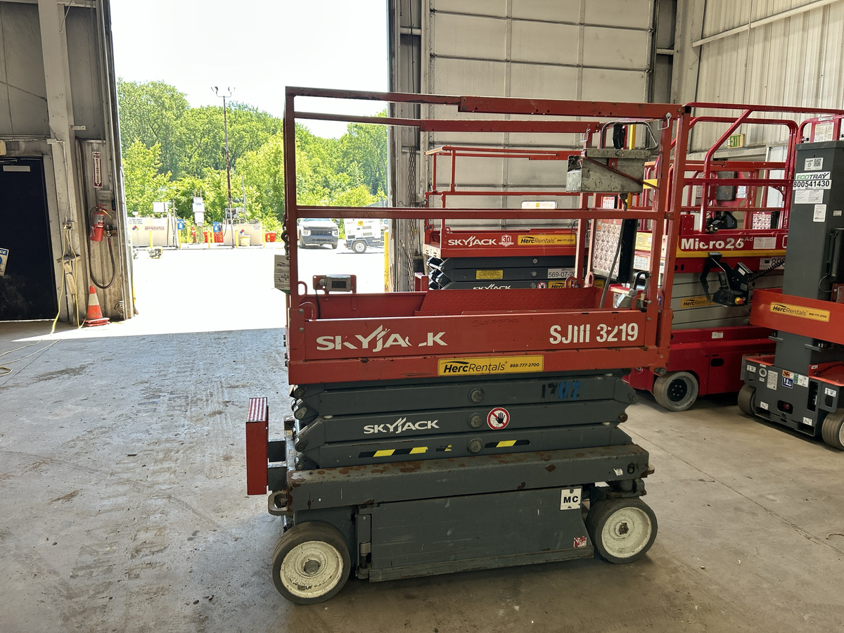 2019 Skyjack SJ3219-12