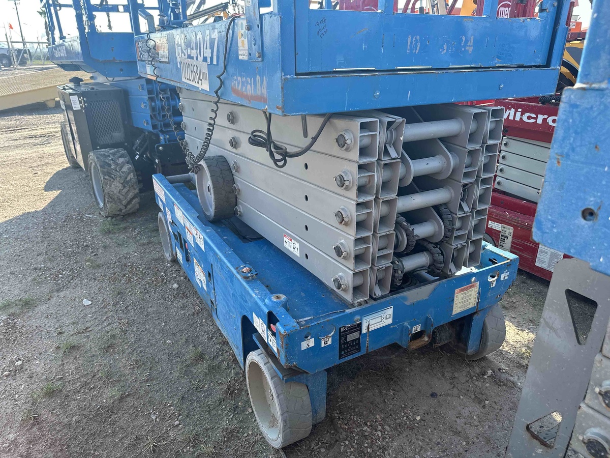 2017 Genie GS-4047-7