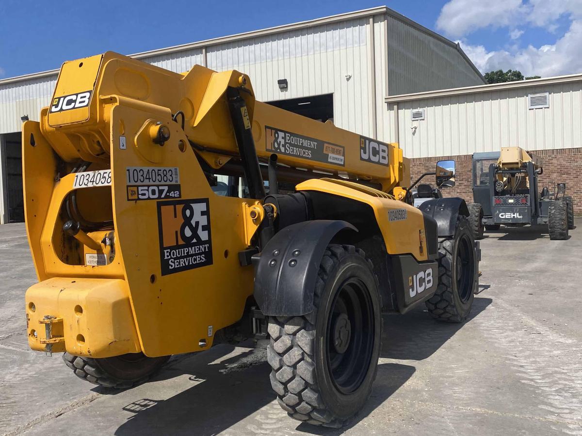 2021 JCB 507-42-4