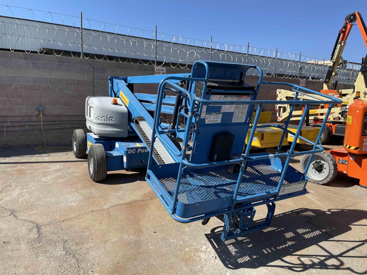 2016 Genie Z-45/25