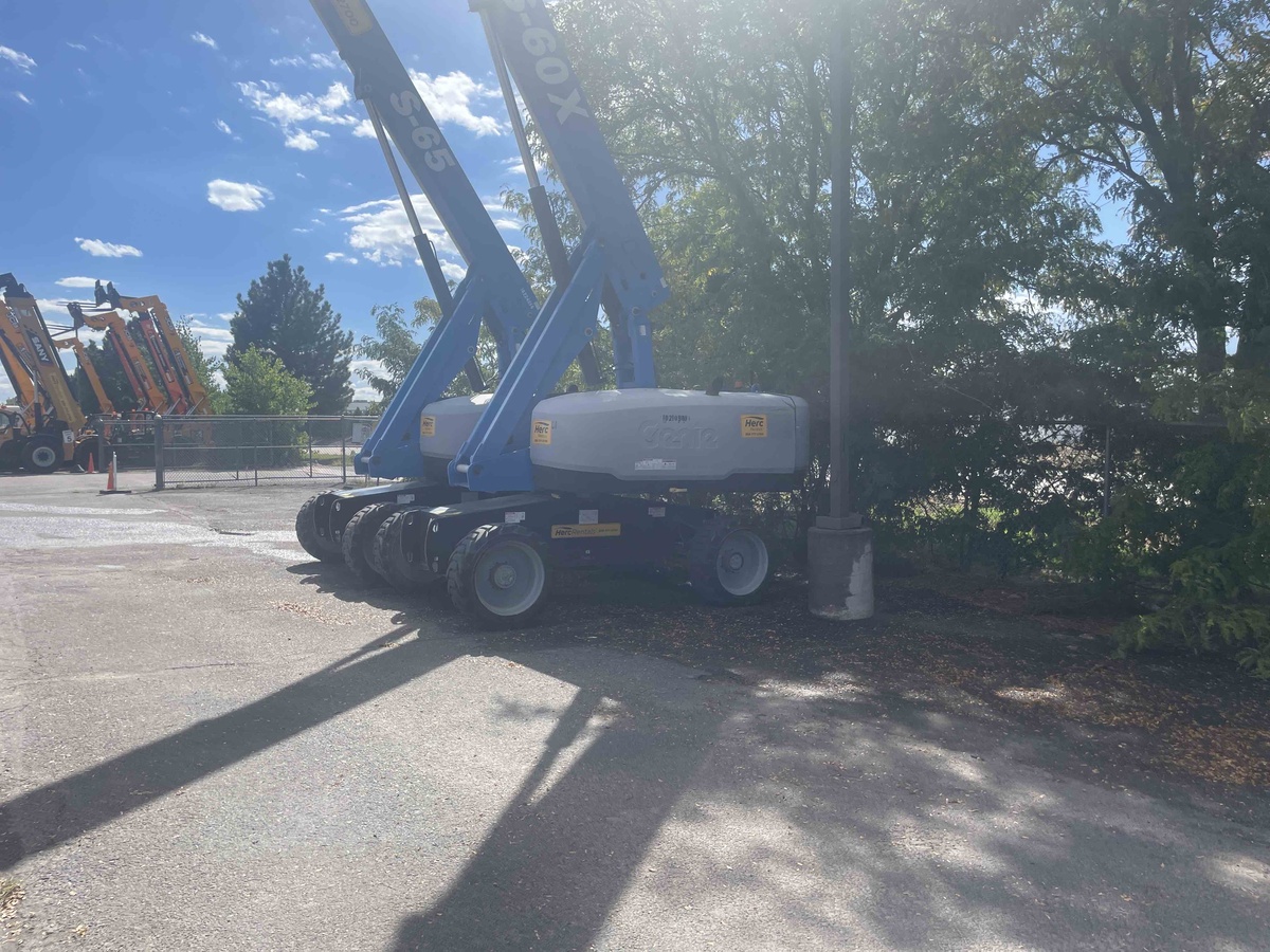 2017 Genie S-60