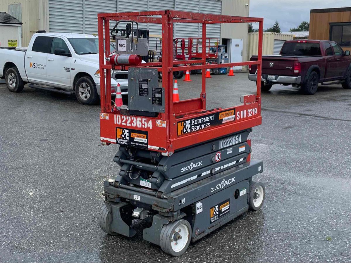 2017 Skyjack SJ3219