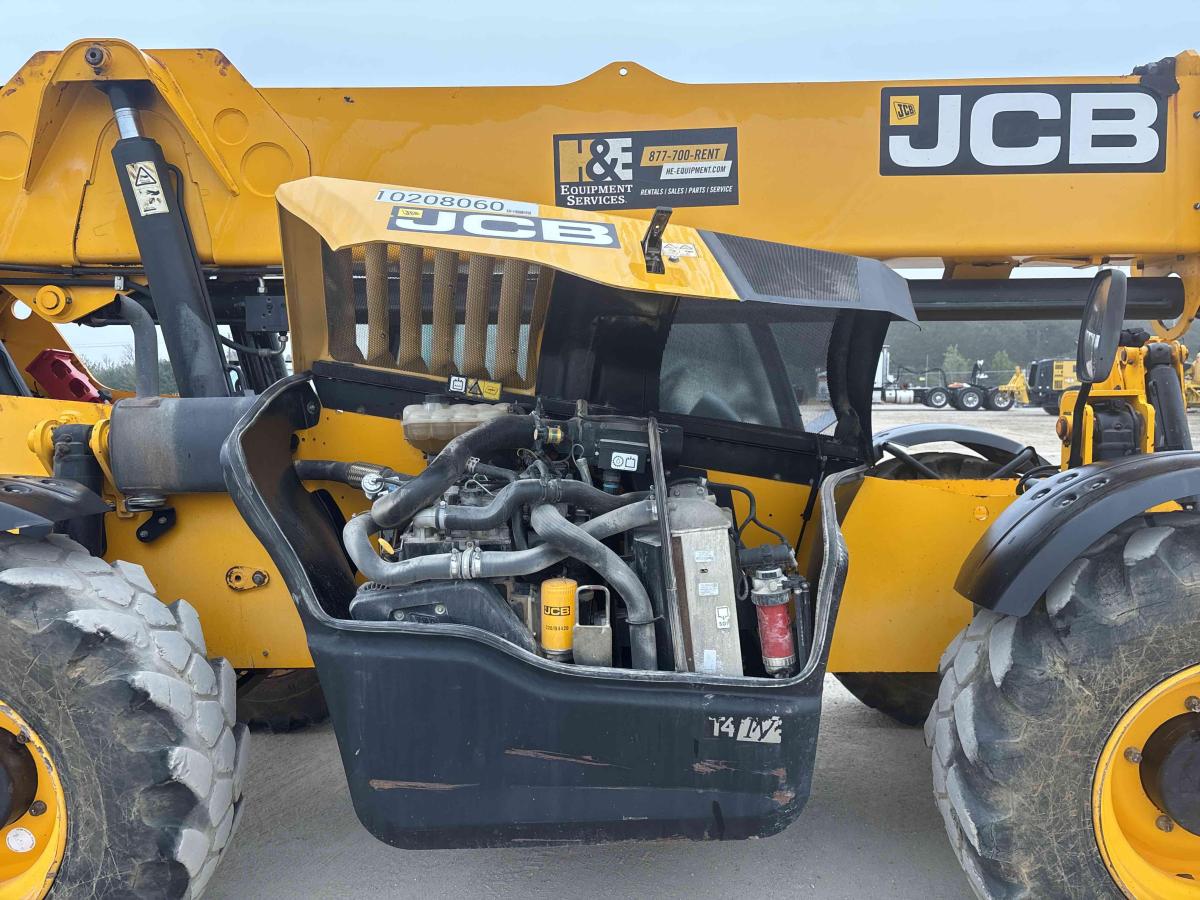 2017 JCB 510-56-6
