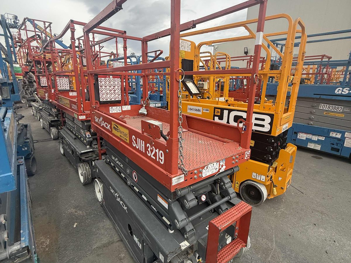 2017 Skyjack SJ3219-4
