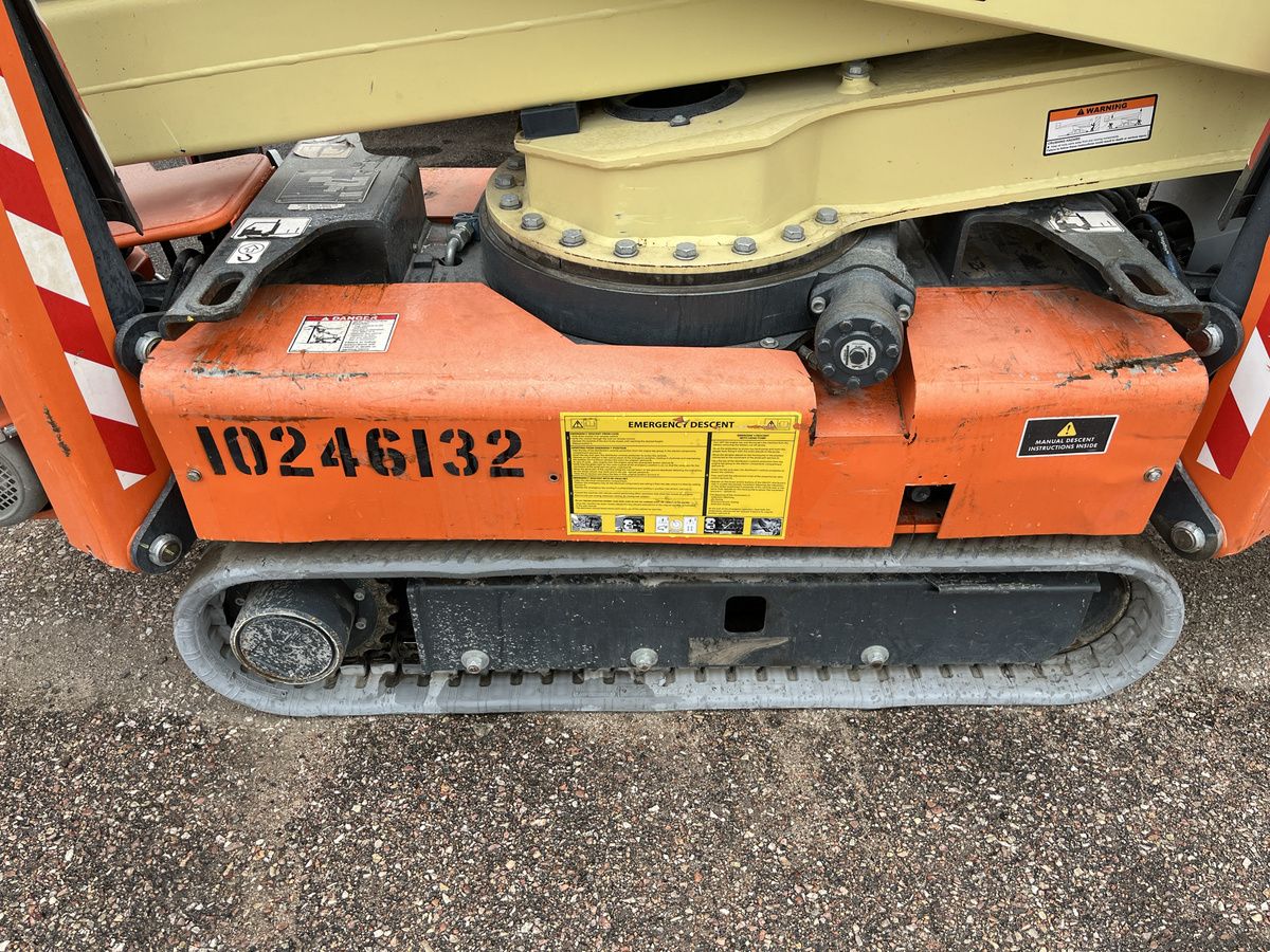 2018 JLG X600AJ-12