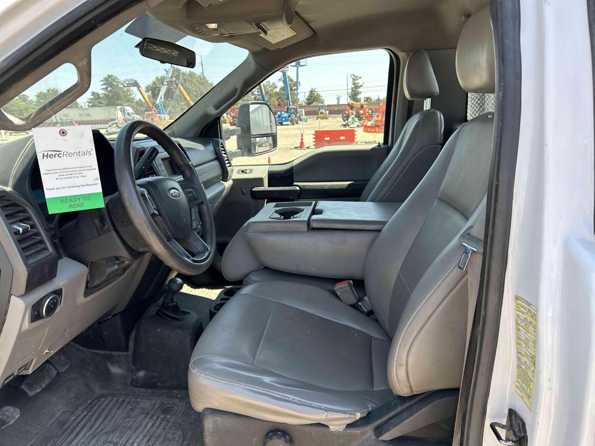 2018 Ford F550-4