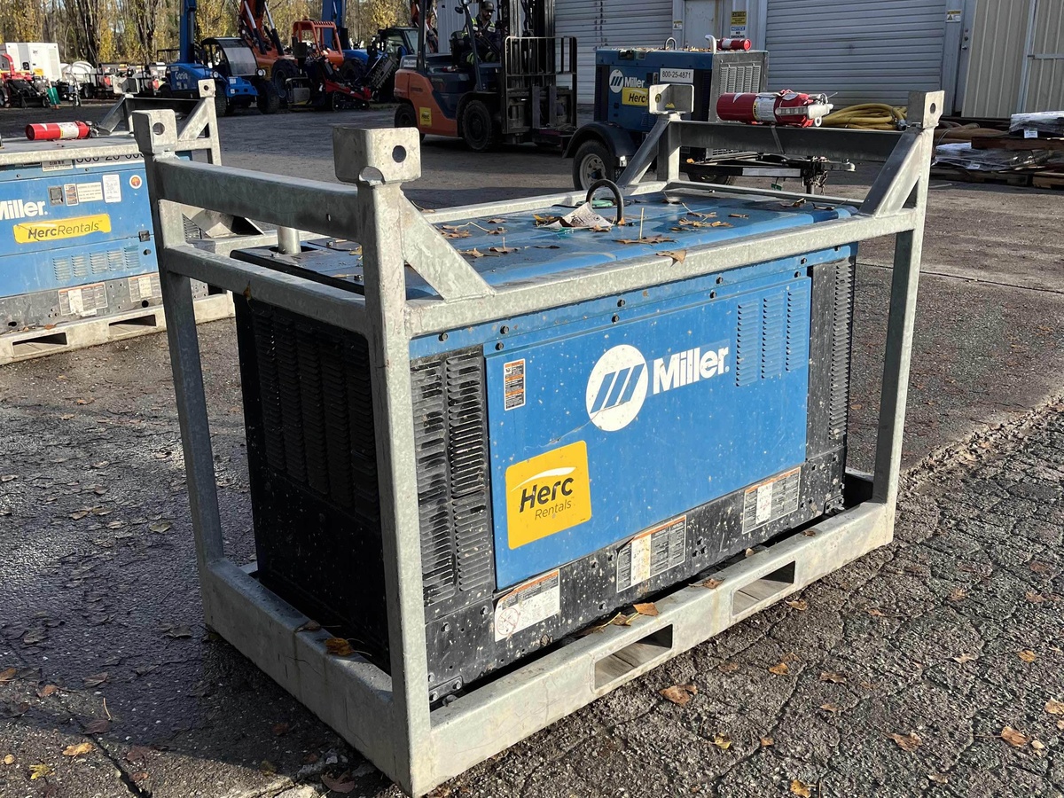 2019 Miller Big Blue 400 Pro