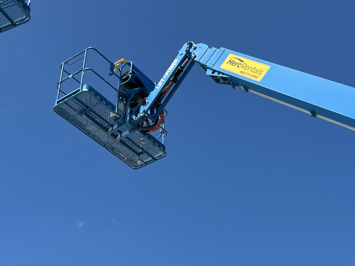 2019 Genie S-85XC-8