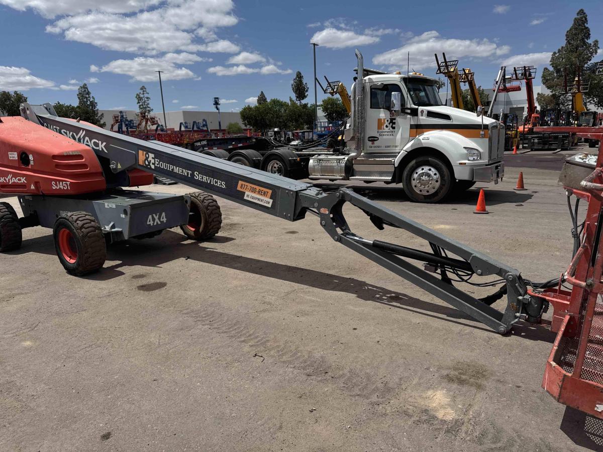 2016 Skyjack SJ45 T
