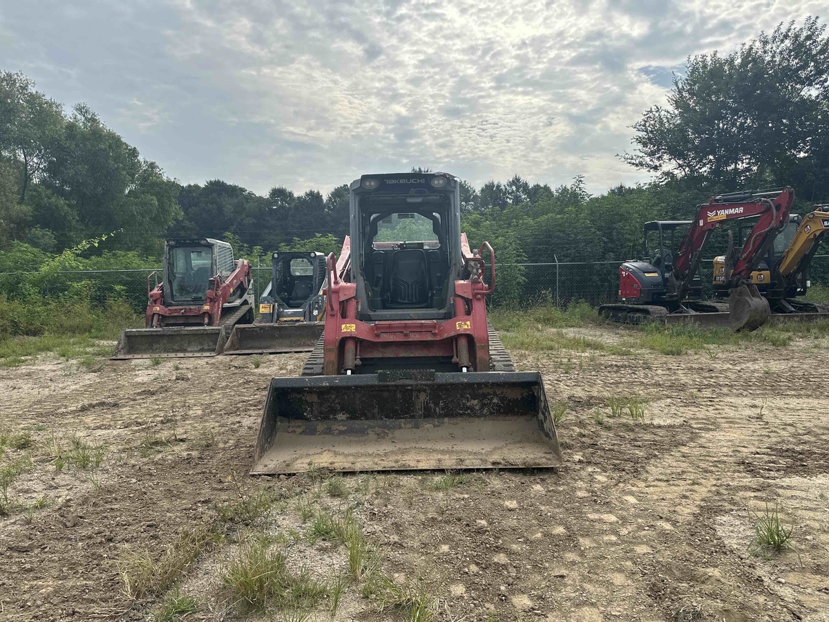2020 Takeuchi TL12V2-6