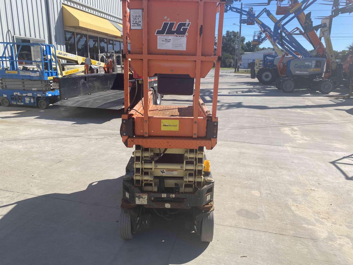 2018 JLG 1932R