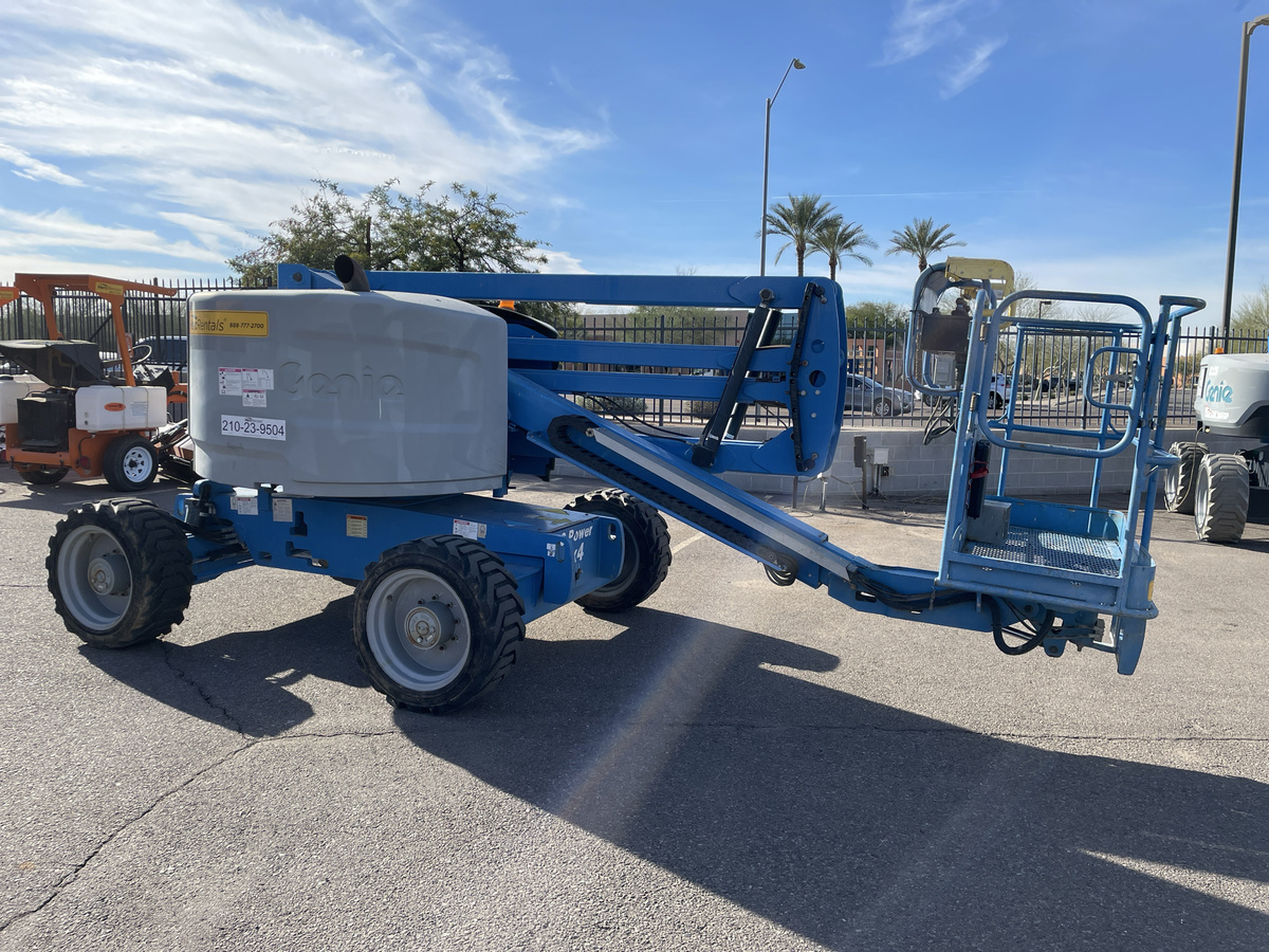 2018 Genie Z-45/25 RT