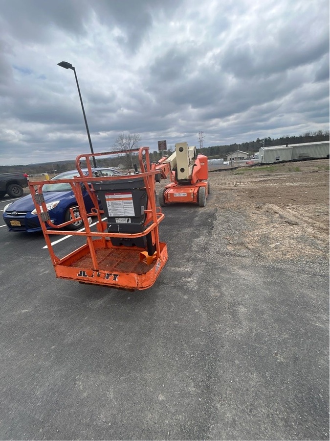 2016 JLG E400AJPN
