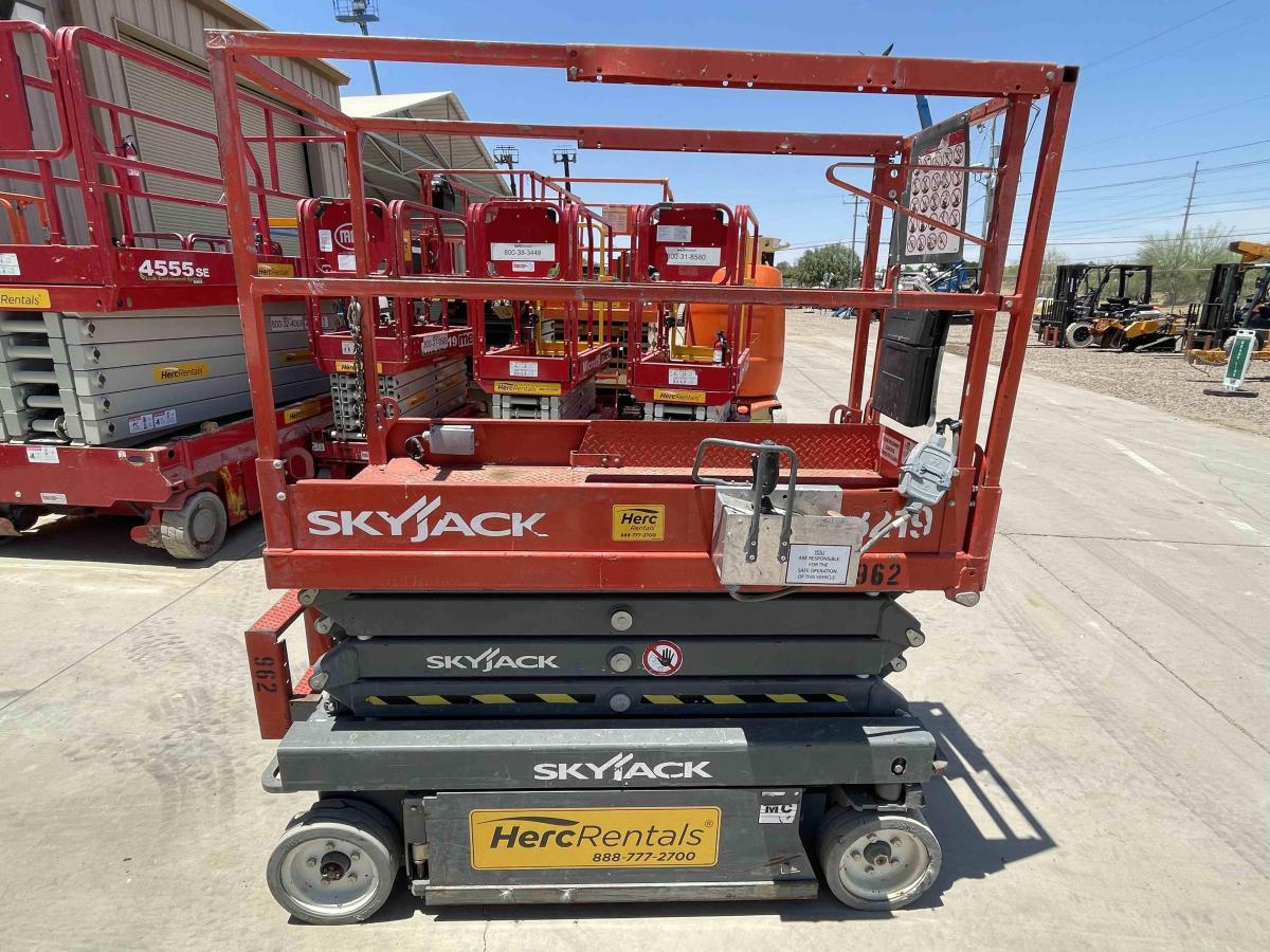 2016 Skyjack SJ3219