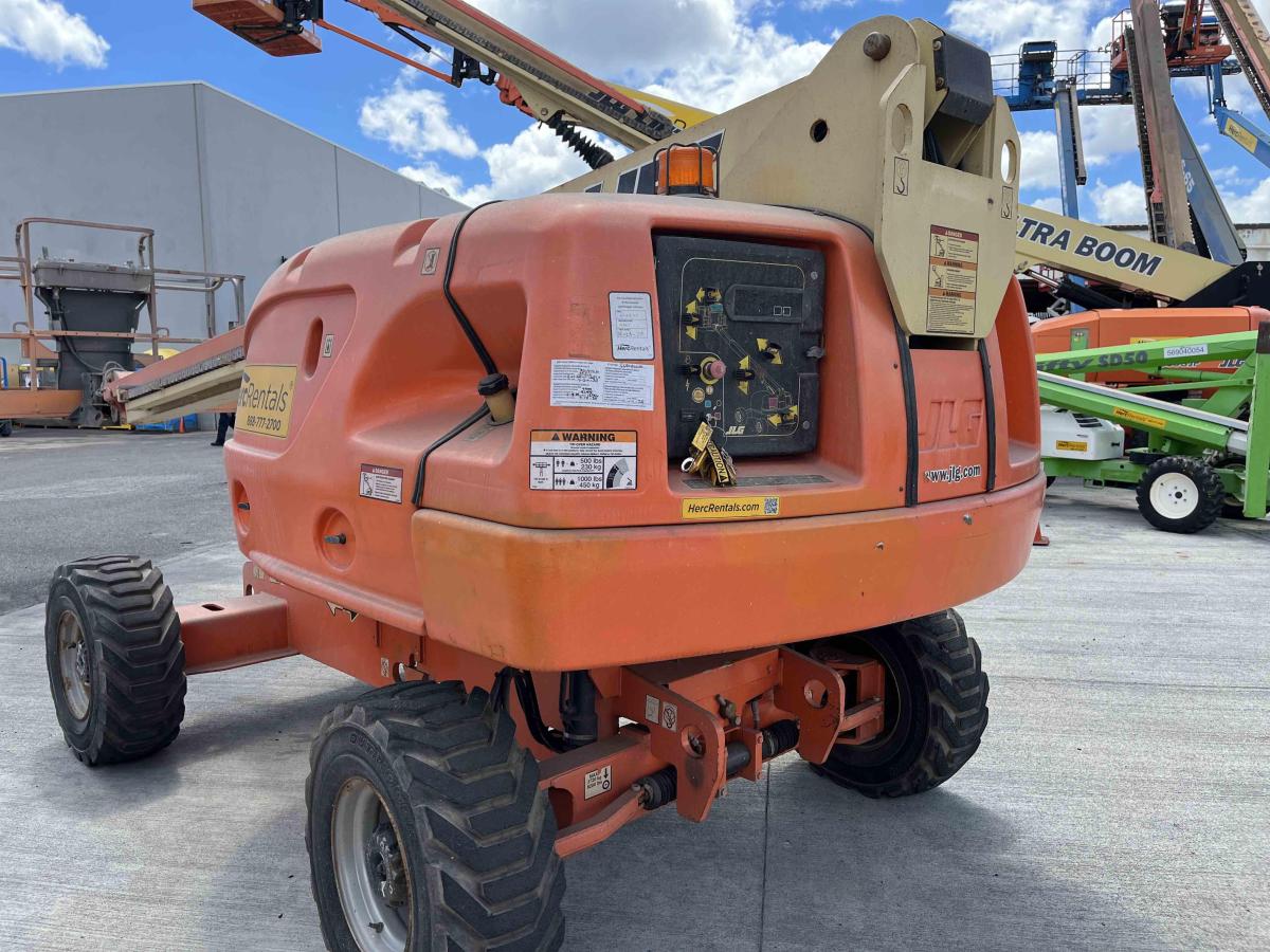 2006 JLG 400S-6