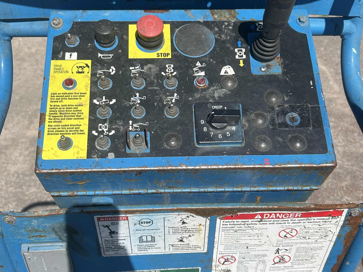 2013 Genie Z-30/20N RJ-8