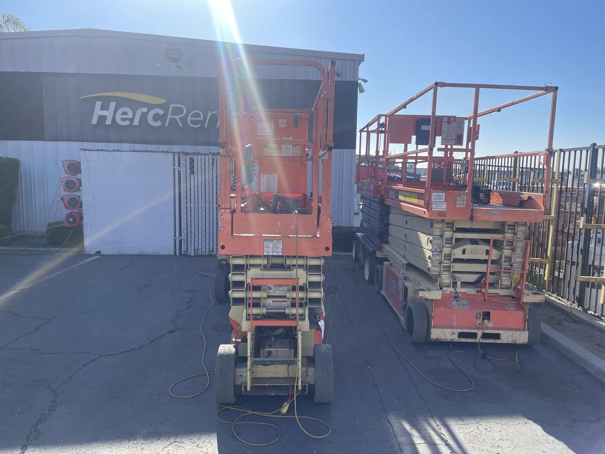 2018 JLG 2632ES-2