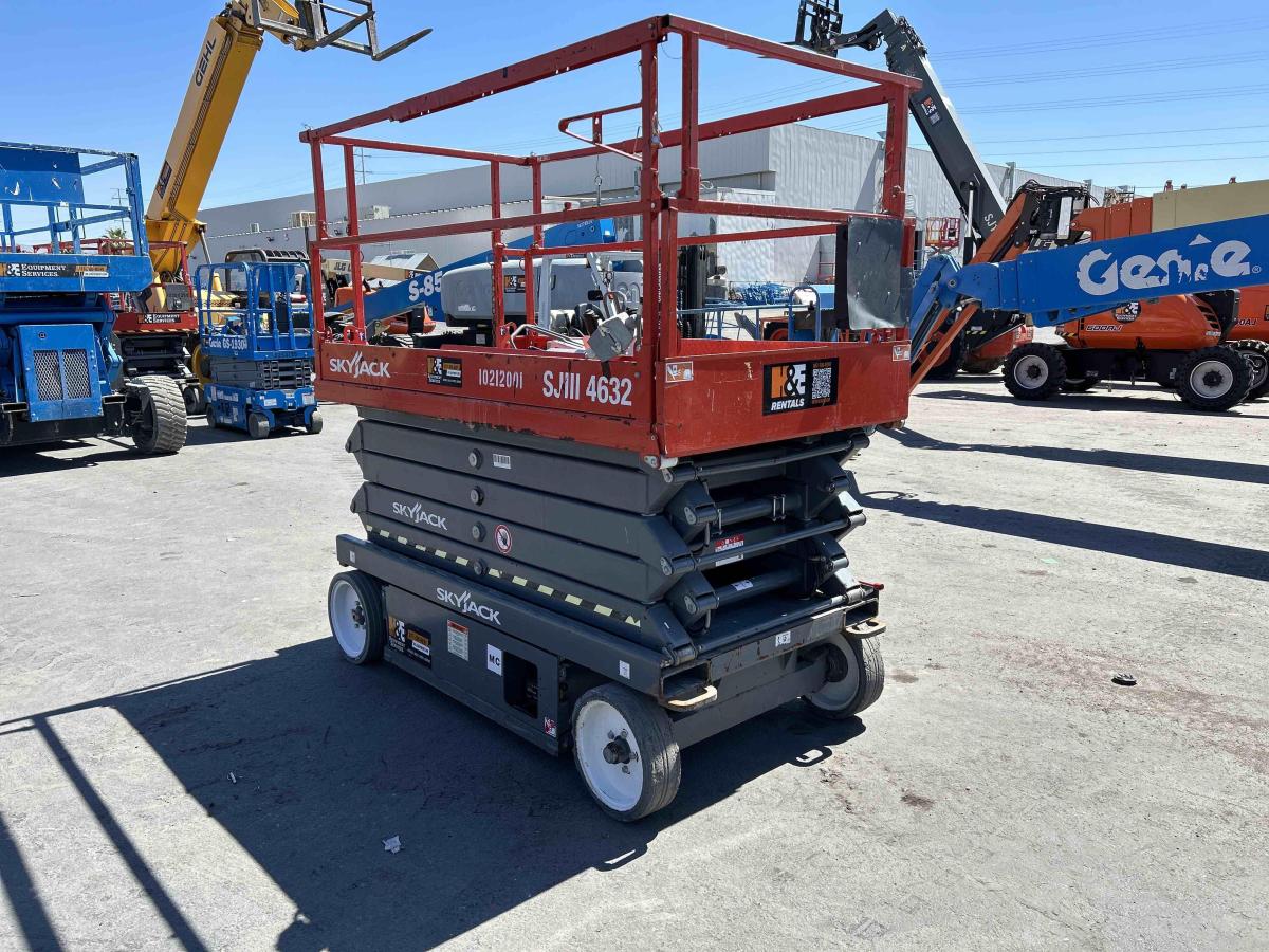 2017 Skyjack SJ4632