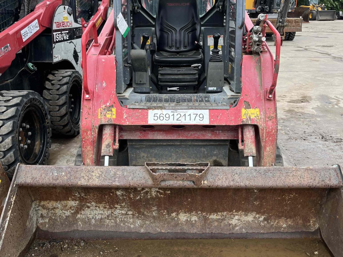 2020 Takeuchi TL8