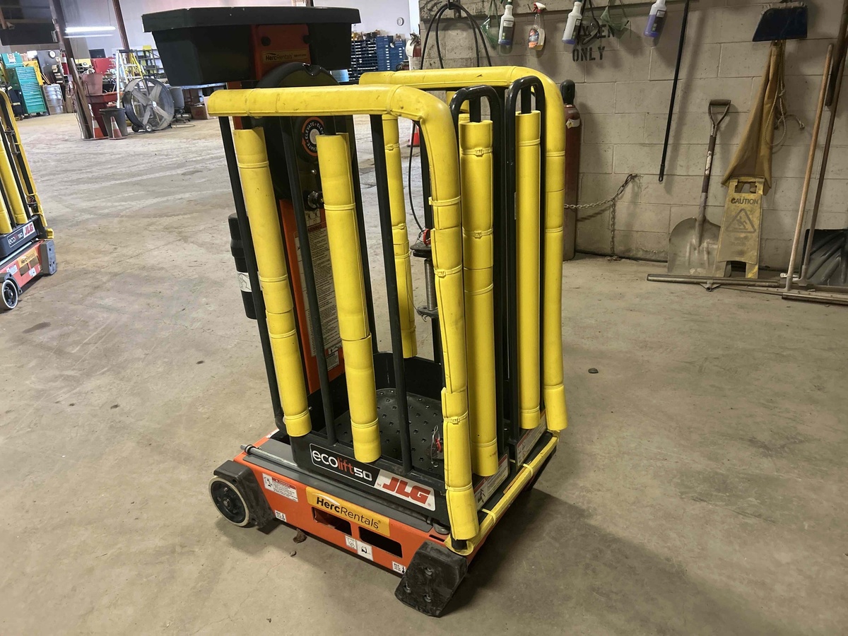 2023 JLG EcoLift 50-1