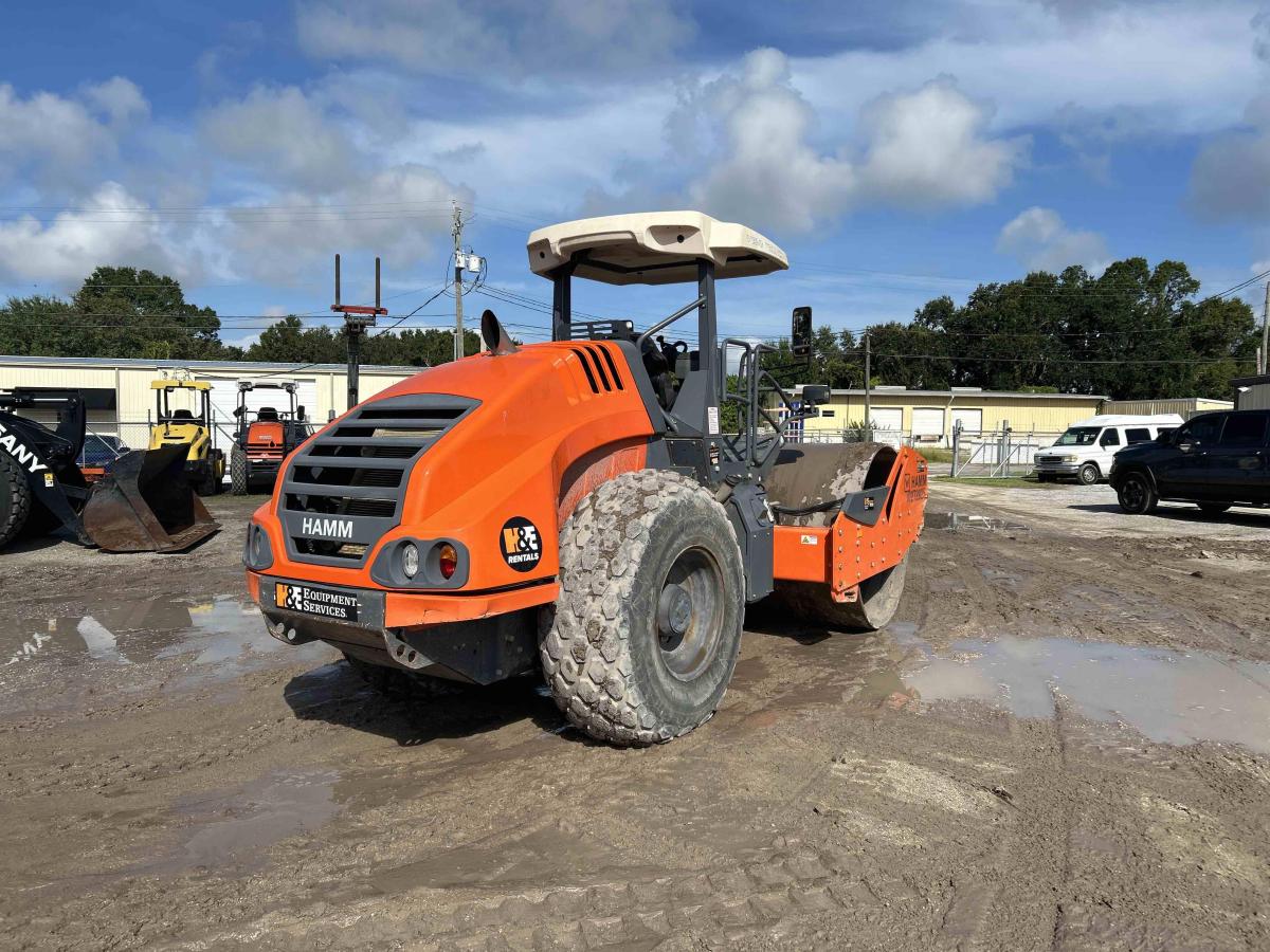2019 Hamm H10i-3