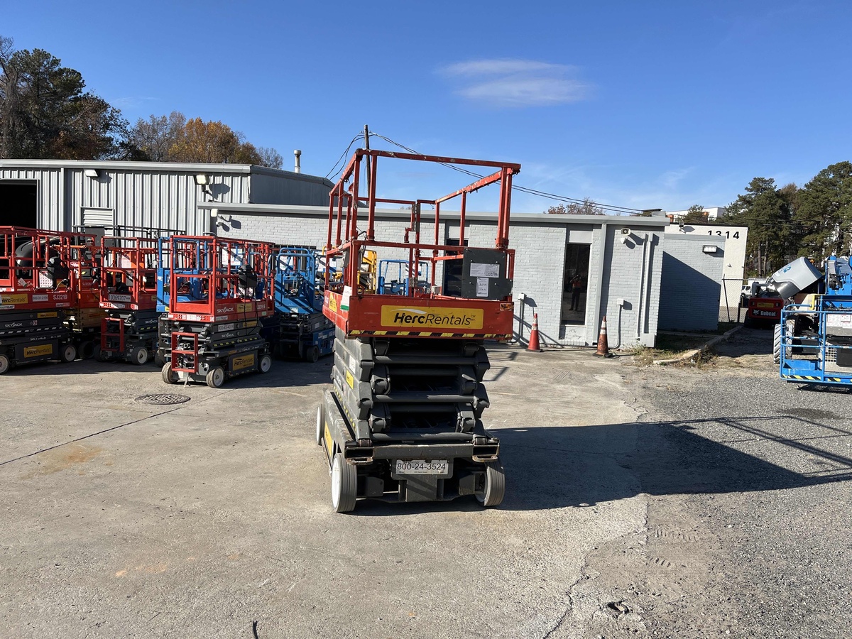 2019 Skyjack SJ4740-3