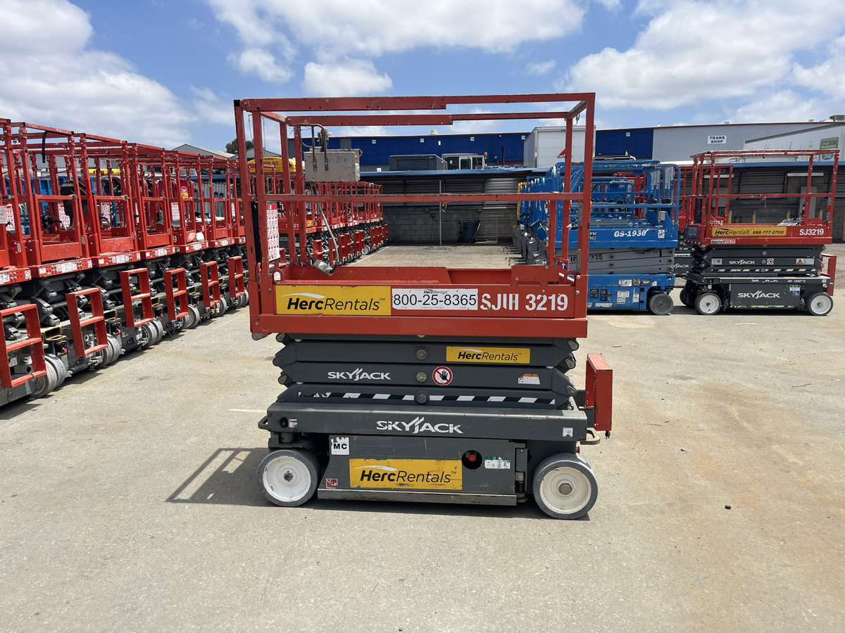 2019 Skyjack SJ3219