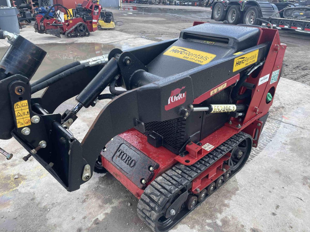 2020 Toro DINGO TX525N