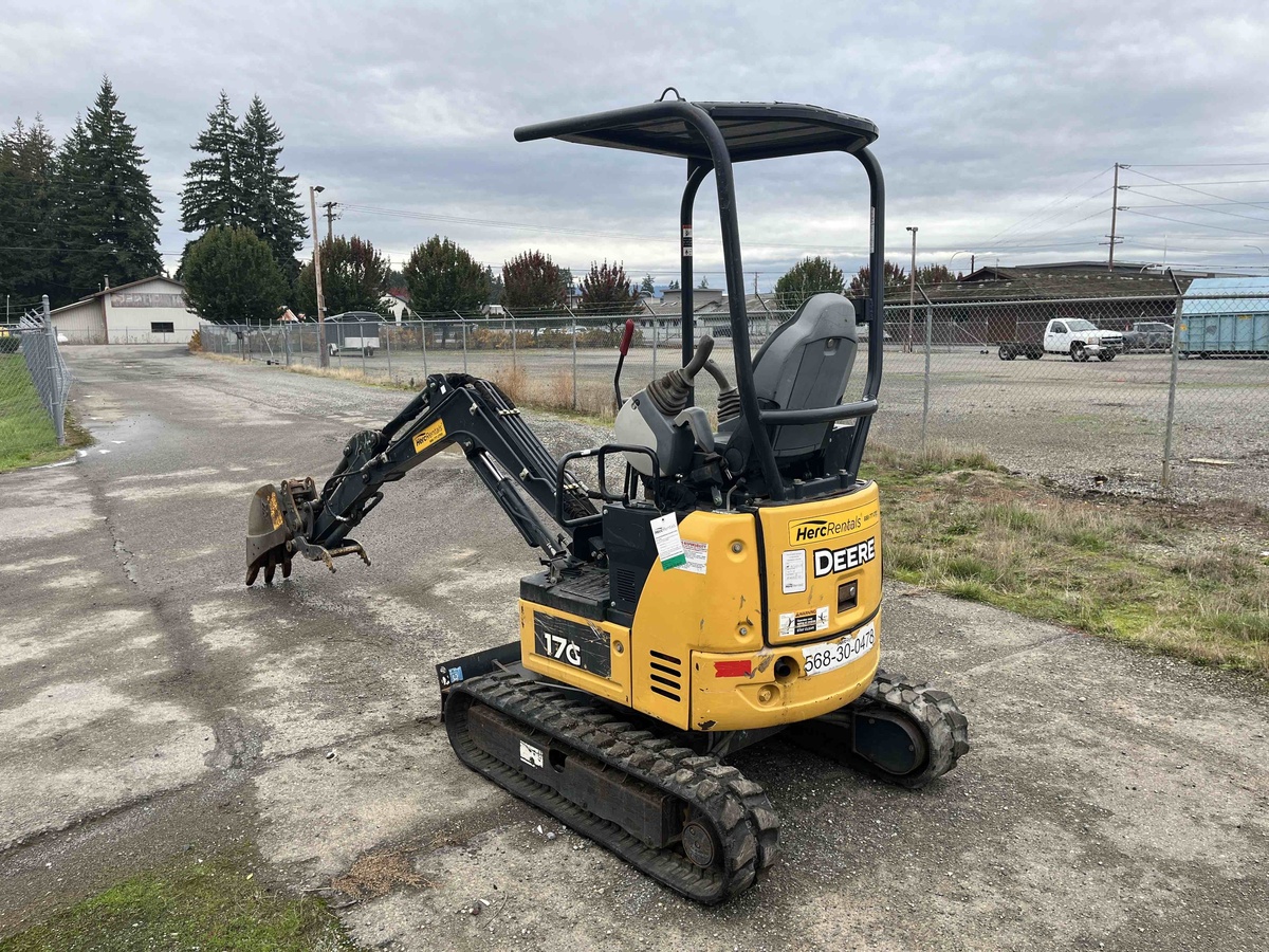 2020 John Deere 17G-4