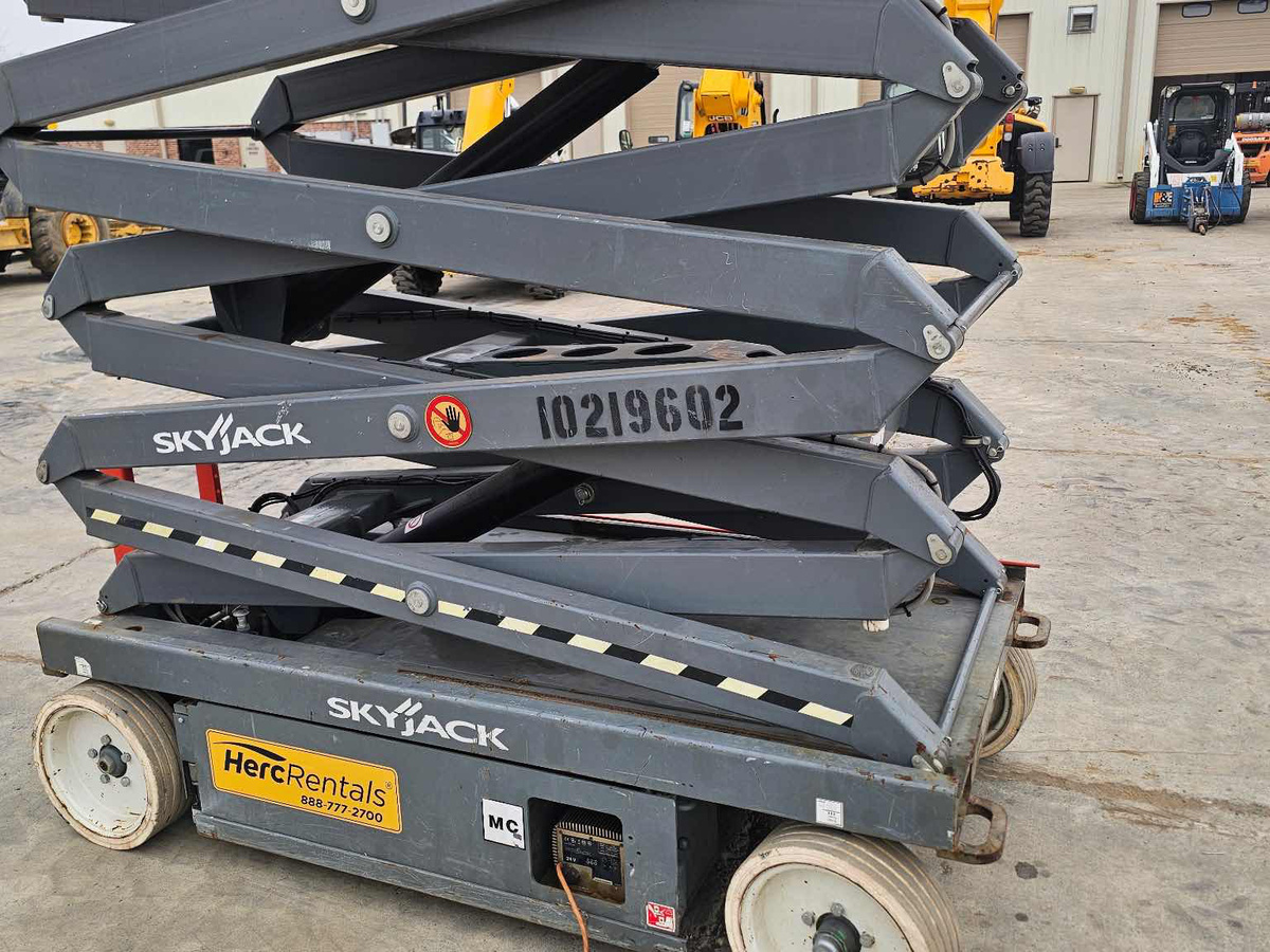 2017 Skyjack SJ-4626-3