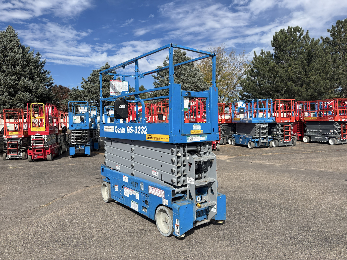2019 Genie GS-3232-3