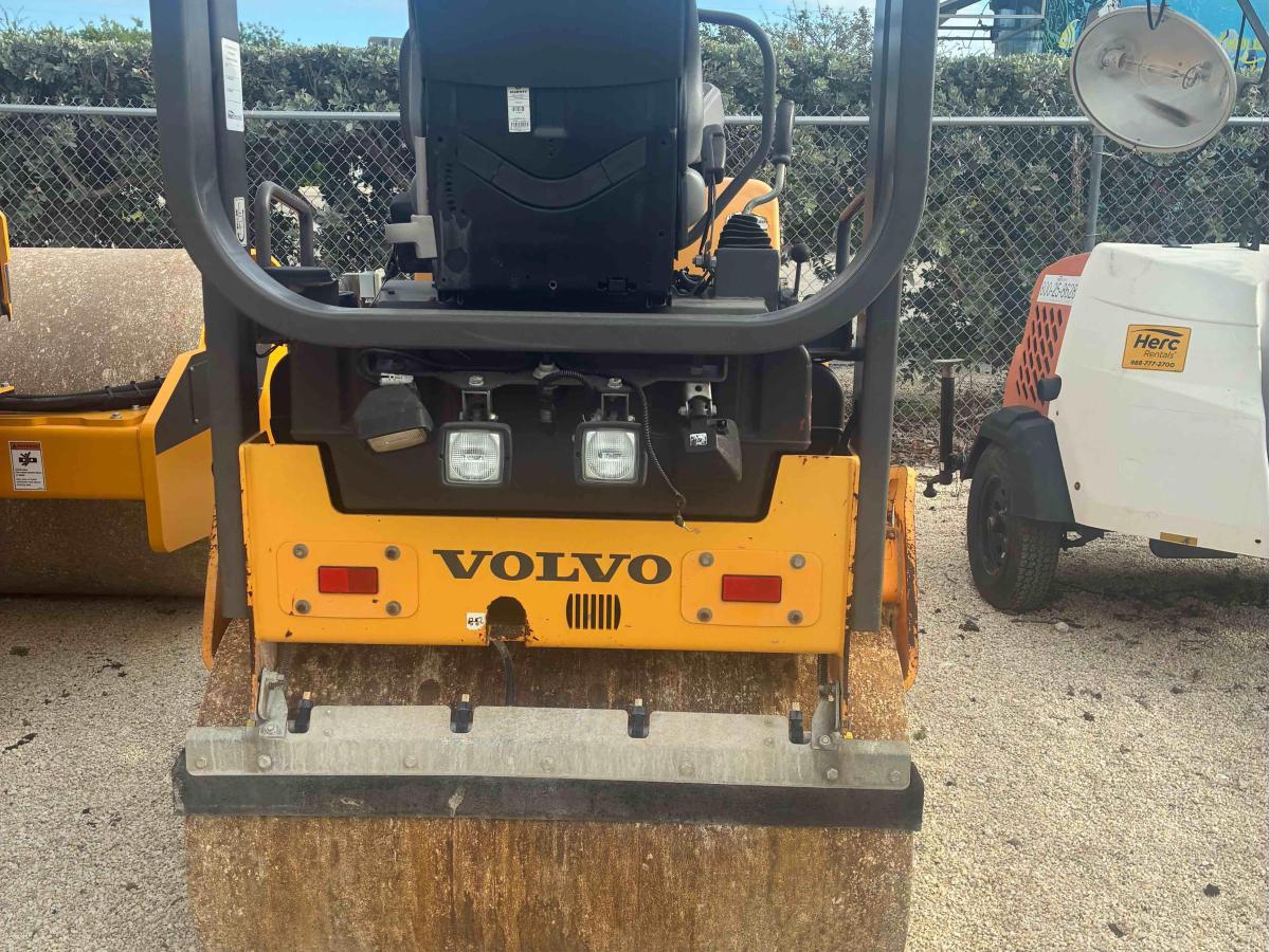 2019 Volvo DD25B