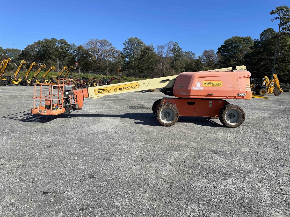 2018 JLG 600S-2