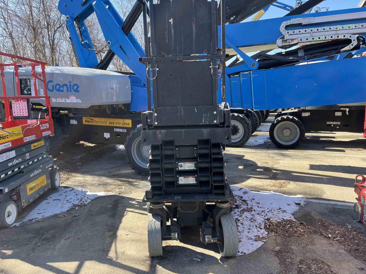 2018 JLG 2632ES