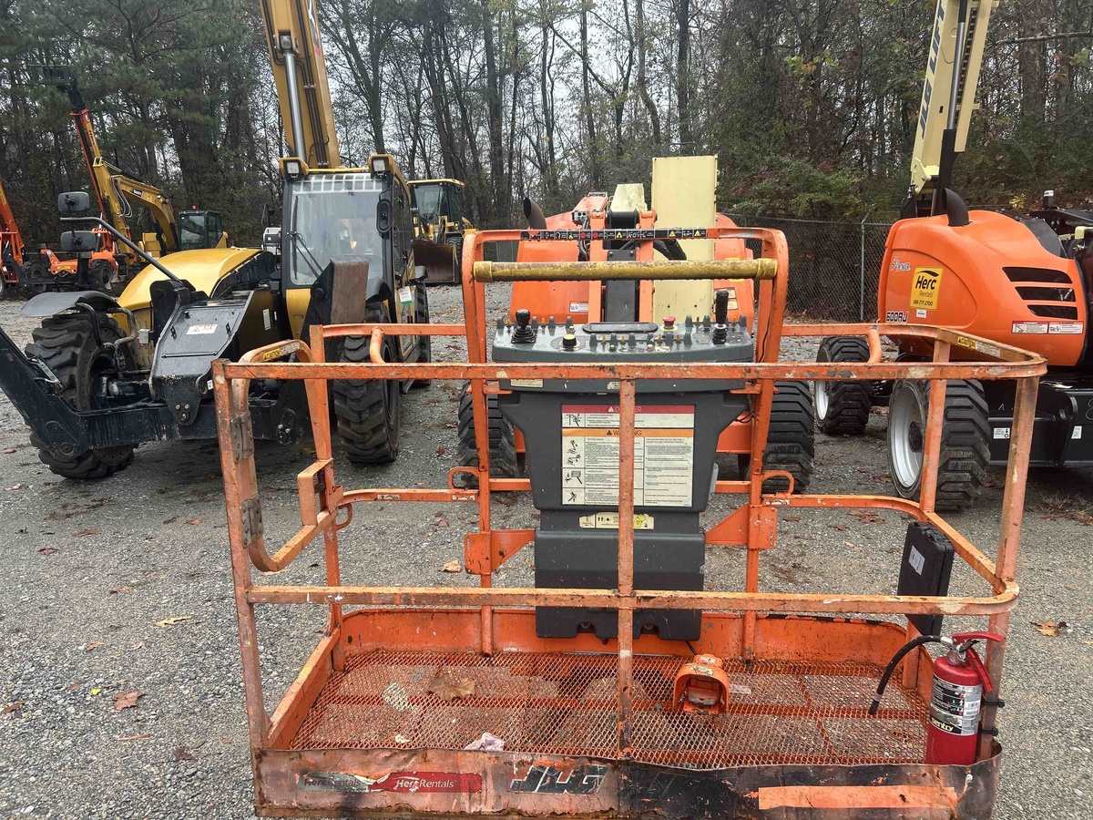 2018 JLG 450AJ-3