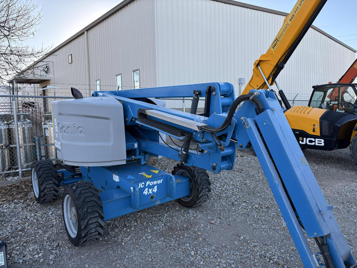 2018 Genie Z-45/25J RT-4