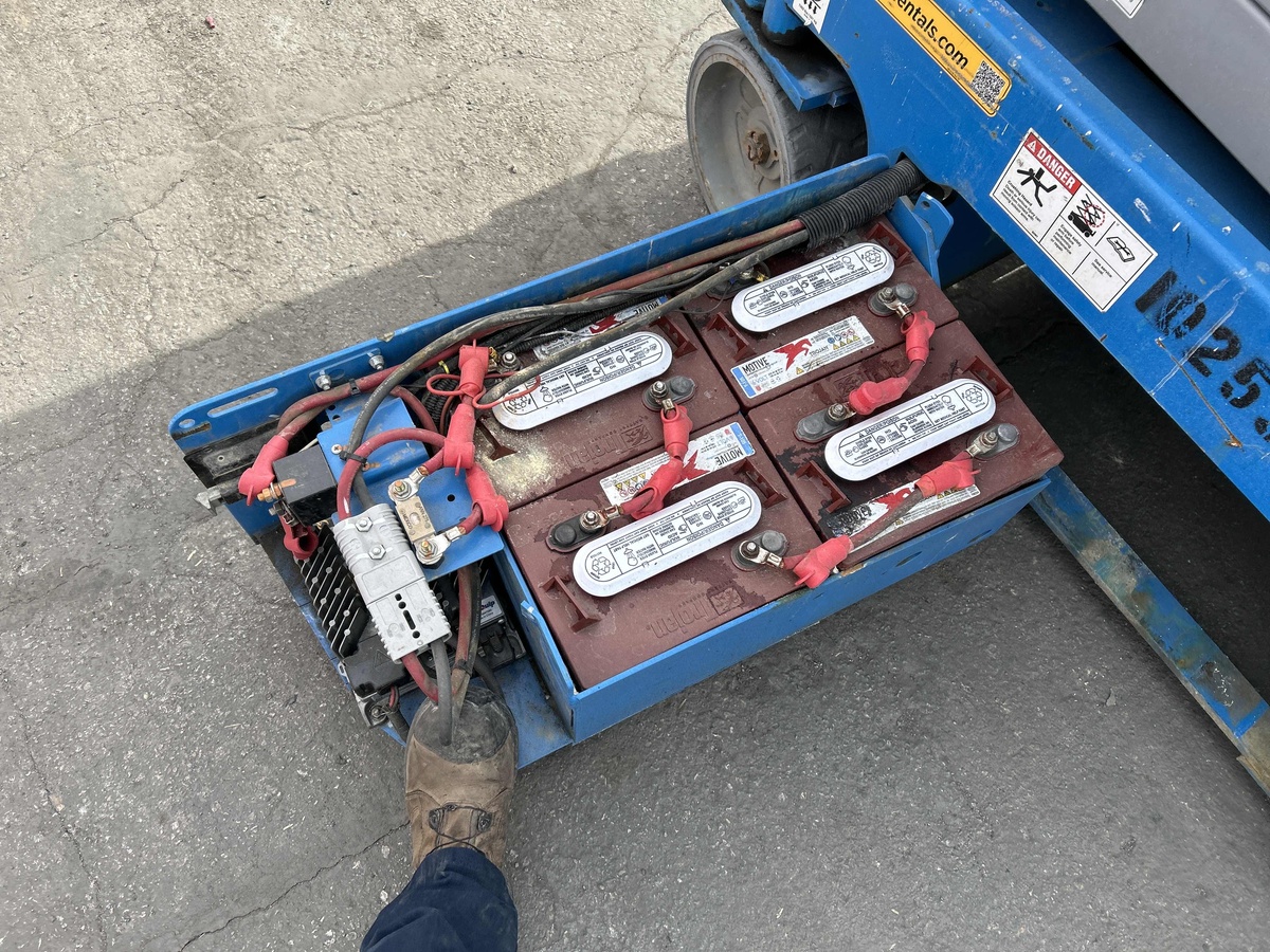 2018 Genie GS-1930-5