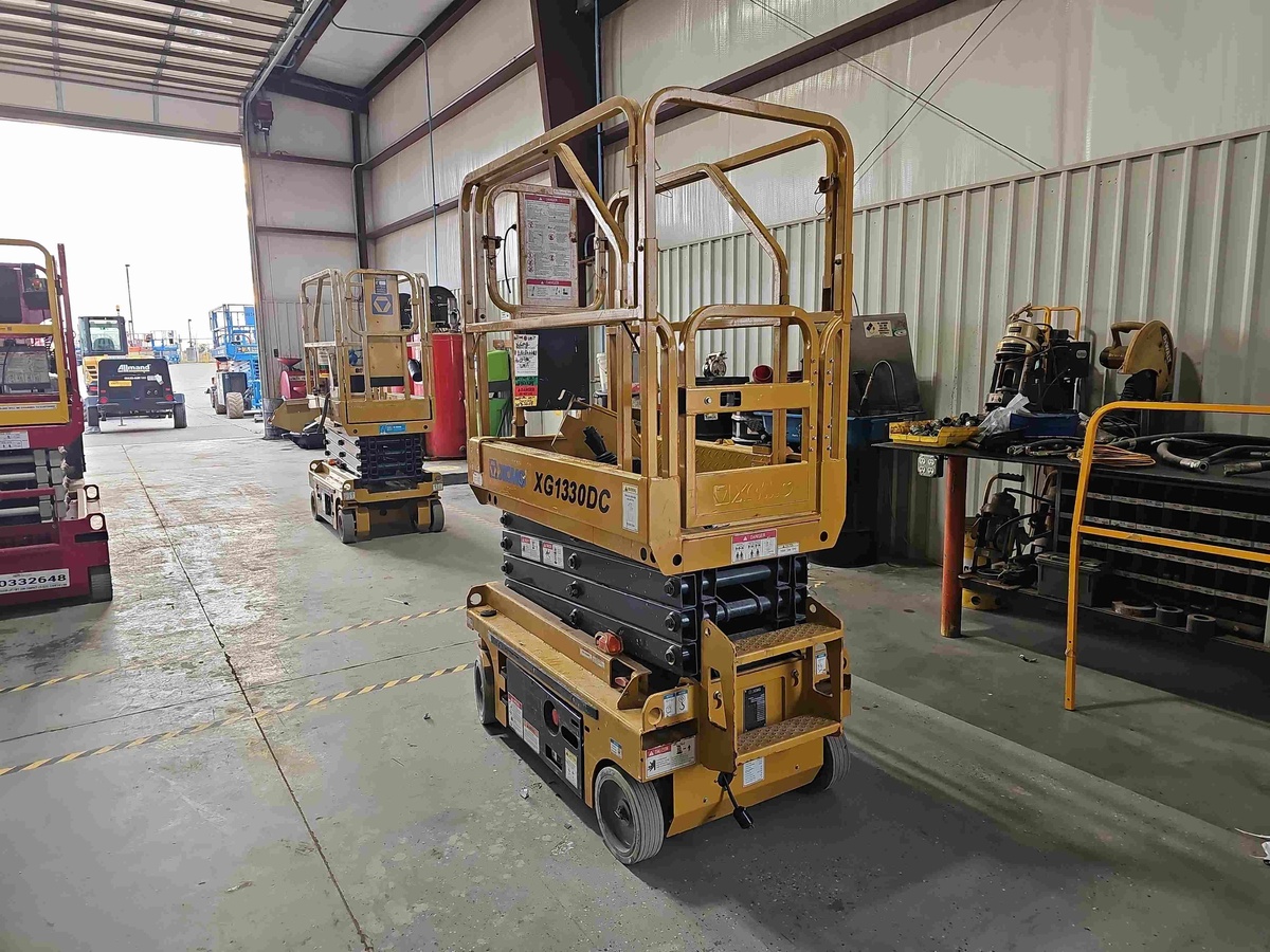2021 XCMG XG1330DC
